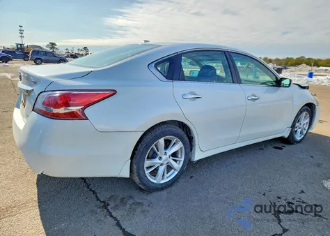 2013 Nissan Altima 2.5 из США, поврежденный, VIN 1N4AL3AP5DN429450